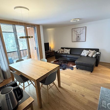 Beautiful Sunny New 1 Bed Apt Flims Ngoại thất bức ảnh